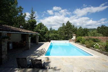 Villa �/en/au Moli�res sur C�ze (Gard)ou appartement ou maison de vacances