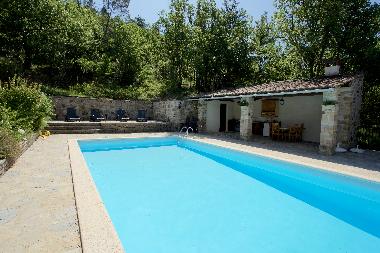 Villa �/en/au Moli�res sur C�ze (Gard)ou appartement ou maison de vacances