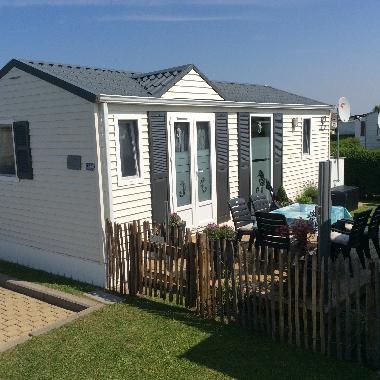 Chalet /en/au Bredene (Flandre)ou appartement ou maison de vacances