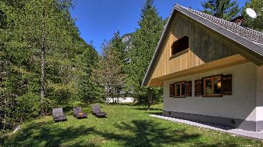 Maison de vacances �/en/au Soca (Bovec)ou appartement ou maison de vacances