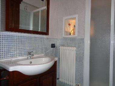 Maison de vacances /en/au Orentano (Lucca)ou appartement ou maison de vacances