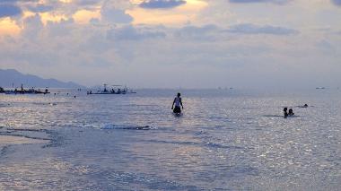 Villa �/en/au Dencarik (Bali)ou appartement ou maison de vacances