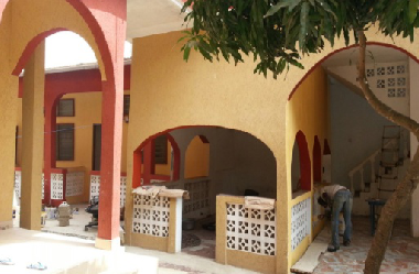 la cour de la maison