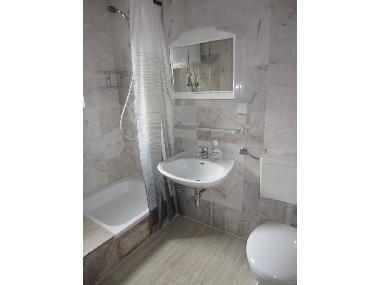 Maison de vacances /en/au Kleinzerlang (Mecklenburgische Seenplatte)ou appartement ou maison de vacances