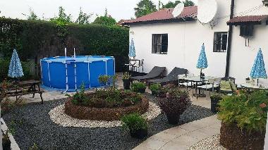 Maison de vacances �/en/au Brufut (Western)ou appartement ou maison de vacances