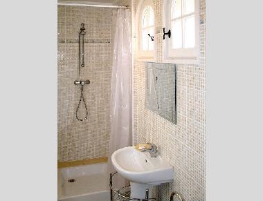 Maison de vacances �/en/au Roquebrune-sur-Argens (Var)ou appartement ou maison de vacances