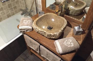 Chalet �/en/au Thollon-les-M�mises (Haute-Savoie)ou appartement ou maison de vacances