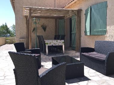 Villa /en/au Poujols (Hrault)ou appartement ou maison de vacances