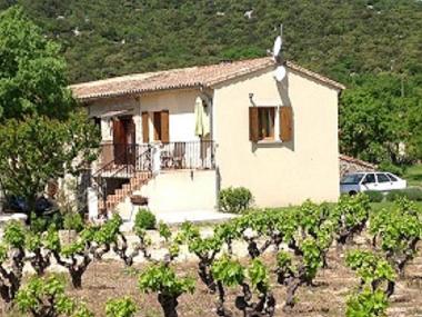 Maison de vacances �/en/au Brissac (H�rault)ou appartement ou maison de vacances