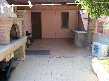 Villa �/en/au VILLASIMIUS (Cagliari)ou appartement ou maison de vacances