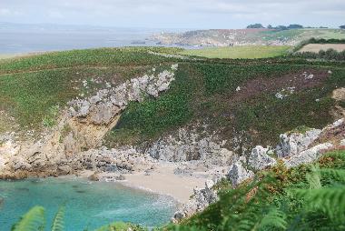 Maison de vacances �/en/au Ploz�vet (Finist�re)ou appartement ou maison de vacances