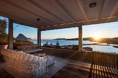 Maison de vacances /en/au Porto Taverna (Sassari)ou appartement ou maison de vacances