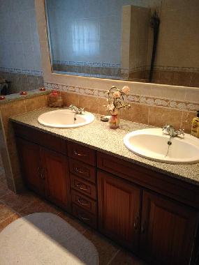 Maison de vacances �/en/au macalhona (Oeste)ou appartement ou maison de vacances