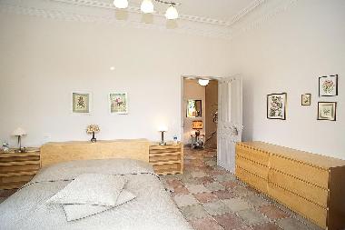 Maison de vacances �/en/au Eygali�res  (Bouches-du-Rh�ne)ou appartement ou maison de vacances