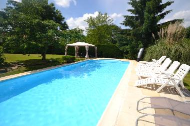 Maison de vacances �/en/au Montemboeuf (Charente)ou appartement ou maison de vacances