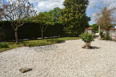 Maison de vacances �/en/au Montemboeuf (Charente)ou appartement ou maison de vacances