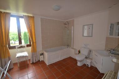 Maison de vacances �/en/au Montemboeuf (Charente)ou appartement ou maison de vacances