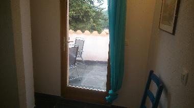 vue de la chambre sur la terrasse