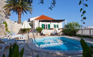 Villa �/en/au Sumartin (Splitsko-Dalmatinska)ou appartement ou maison de vacances