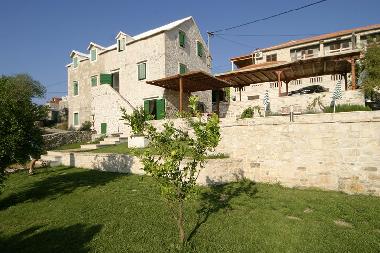 Villa /en/au Sumartin (Splitsko-Dalmatinska)ou appartement ou maison de vacances