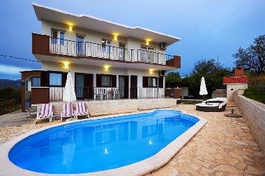 Villa /en/au Split (Splitsko-Dalmatinska)ou appartement ou maison de vacances