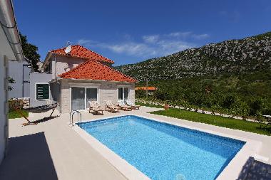 Villa /en/au upa (Splitsko-Dalmatinska)ou appartement ou maison de vacances