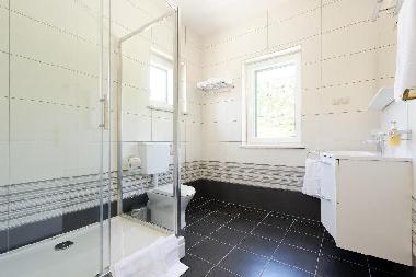 Villa /en/au upa (Splitsko-Dalmatinska)ou appartement ou maison de vacances