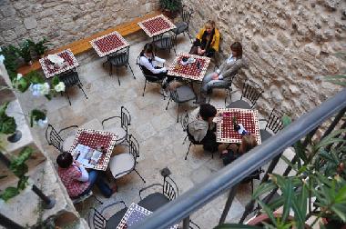 Appartement de vacances /en/au Omi (Splitsko-Dalmatinska)ou appartement ou maison de vacances