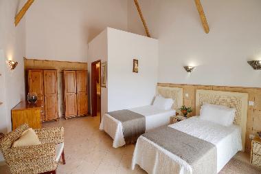 Chambre avec petit d�jeuner �/en/au Silves (Algarve)ou appartement ou maison de vacances