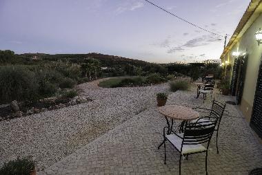 Chambre avec petit d�jeuner �/en/au Silves (Algarve)ou appartement ou maison de vacances