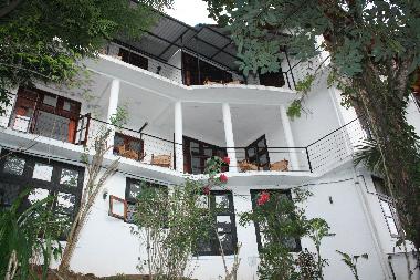 Chambre avec petit djeuner /en/au Lewella (Kandy)ou appartement ou maison de vacances