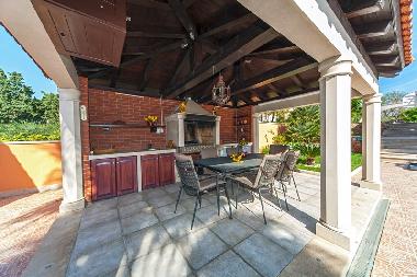 Villa /en/au Sumartin (Splitsko-Dalmatinska)ou appartement ou maison de vacances