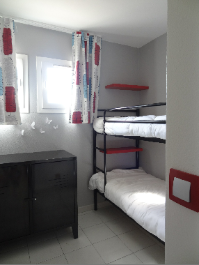 Appartement de vacances �/en/au AGAY (Var)ou appartement ou maison de vacances