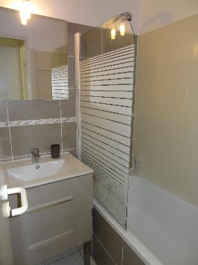 Appartement de vacances �/en/au AGAY (Var)ou appartement ou maison de vacances