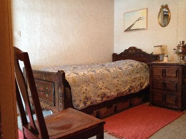 2�me chambre: lit de 1m