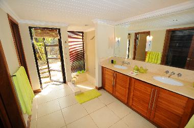 Villa /en/au Pereybere (Pereybere)ou appartement ou maison de vacances