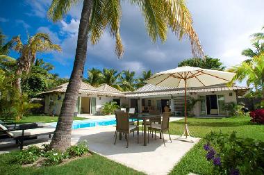 Maison de vacances /en/au Wolmar (Flacq)ou appartement ou maison de vacances