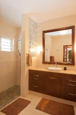 Maison de vacances /en/au Wolmar (Flacq)ou appartement ou maison de vacances