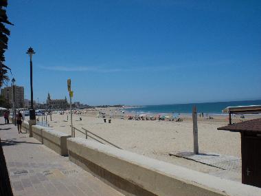 La plage de Regla, � seulement 5 minutes � pied de la maison.
