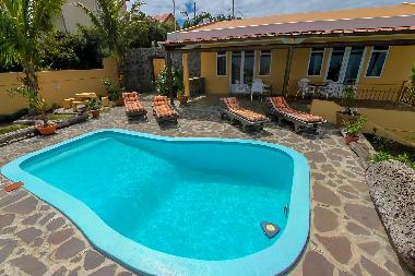 Maison de vacances �/en/au Coromandel (Rodrigues)ou appartement ou maison de vacances