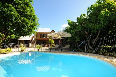 Villa /en/au Riviere Noire (Black River)ou appartement ou maison de vacances