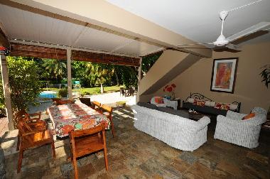 Villa /en/au Riviere Noire (Black River)ou appartement ou maison de vacances
