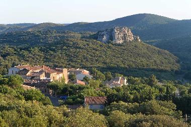 Maison de vacances /en/au Vailhan (Hrault)ou appartement ou maison de vacances