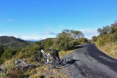 Maison de vacances /en/au Vailhan (Hrault)ou appartement ou maison de vacances