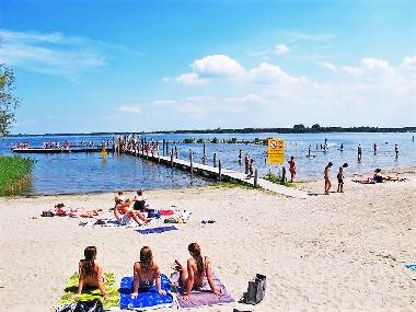 Maison de vacances /en/au Zeewolde (Flevoland)ou appartement ou maison de vacances