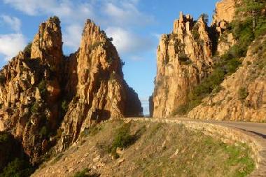 Maison de vacances /en/au PIANA (Corse-du-Sud)ou appartement ou maison de vacances