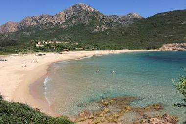 Maison de vacances /en/au PIANA (Corse-du-Sud)ou appartement ou maison de vacances