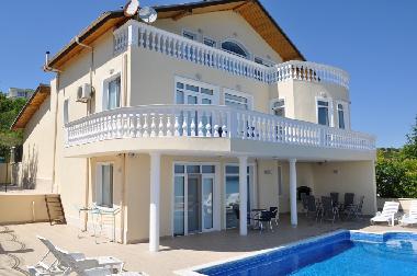Maison de vacances �/en/au Balchik (Varna)ou appartement ou maison de vacances