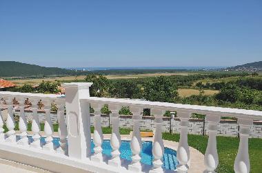 Maison de vacances �/en/au close to Albena resort (Varna)ou appartement ou maison de vacances