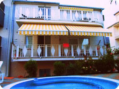 Appartement de vacances /en/au Podstrana (Splitsko-Dalmatinska)ou appartement ou maison de vacances